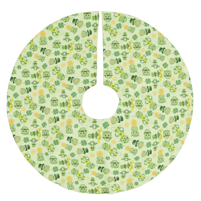 Saint Partrick's Day Shamrocks Brushed Polyester Tree Skirt (Front)