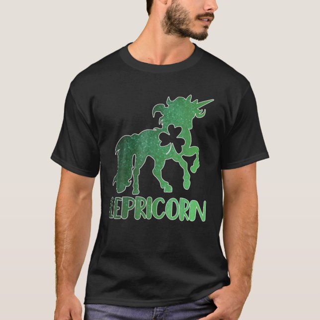 Saint Patricks Day Girls Unicorn Graphic Shamrock T-Shirt (Front)