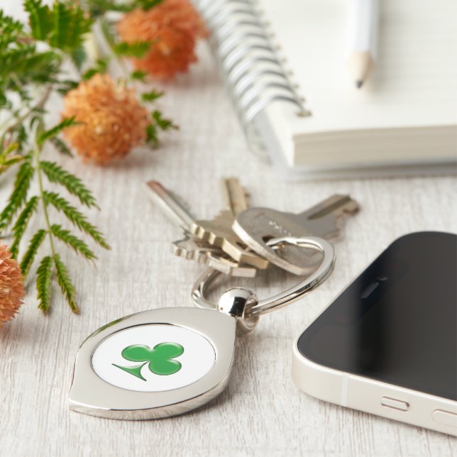 Saint Patrick's Day Irish Green Clover Shamrock Key Ring (Side)