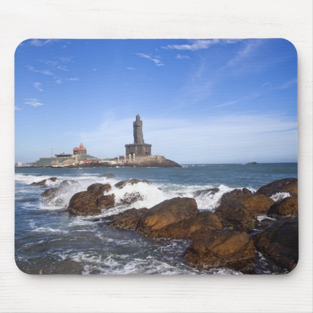Saint Thiruvalluvar Statue | Tamil Nadu, India Mouse Pad (Front)