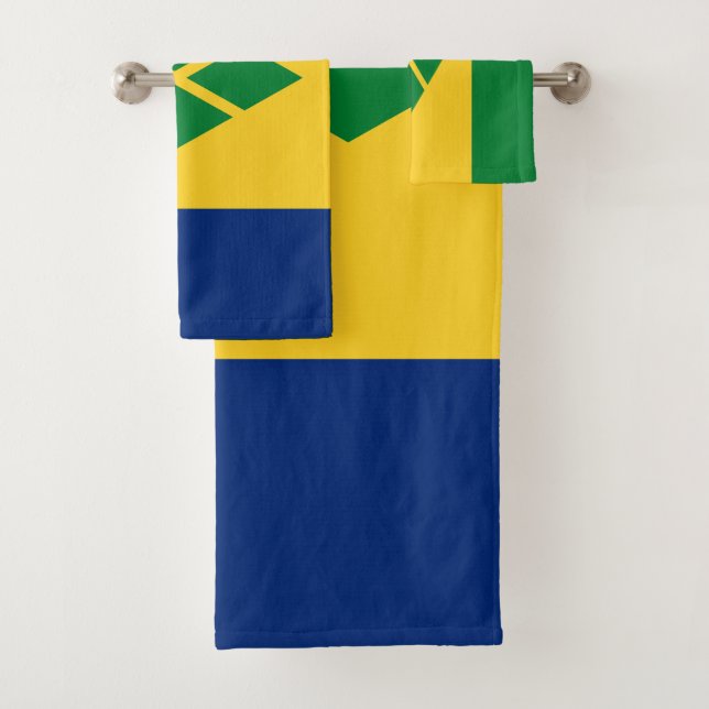 Saint Vincent Flag Bath Towel Set (Insitu)