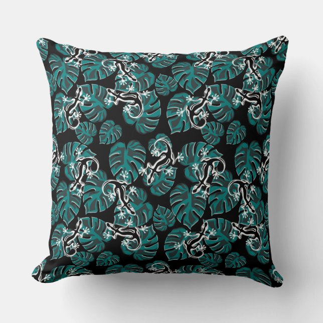 Salamander and Green Leaf Pattern Cushion (Front)