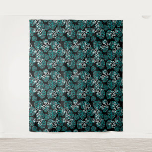 Salamander and Green Leaf Pattern Tapestry