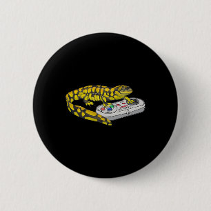 Salamander Playing Video Game Salamanders Gamers 6 Cm Round Badge