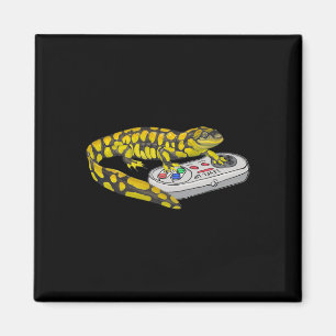 Salamander Playing Video Game Salamanders Gamers  Magnet