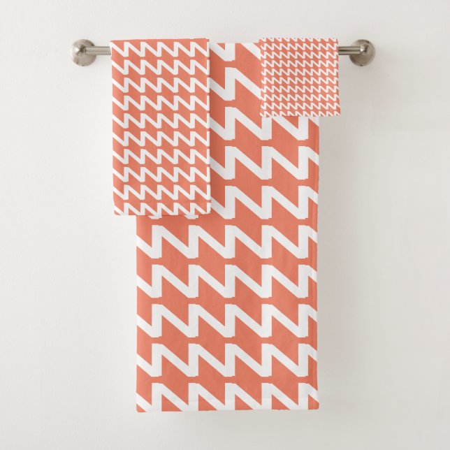 Salmon and white Modern Sharp Waves Bath Towel Set (Insitu)