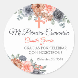 Salmon Coloured Flowers in Spanish First Communion Classic Round Sticker