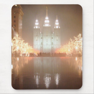 SaltLakeTempleFog Mouse Pad