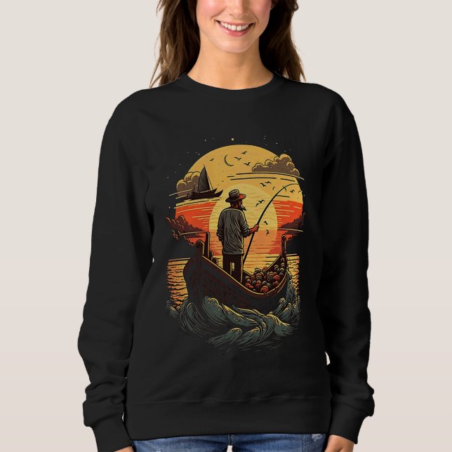 Saltwater Fishing Trip Fisherman Fishing On Sunset Sweatshirt (Front)