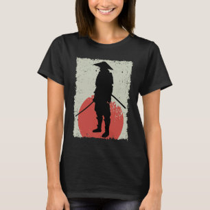 Samurai Retro Vintage Japanese Warrior Swordsman R T-Shirt