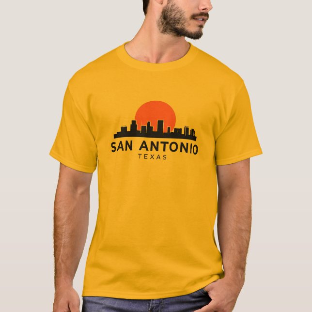 San Antonio Texas Minimal City Skyline  T-Shirt (Front)