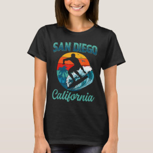 San Diego California CA Vintage 70s Retro Surfer B T-Shirt