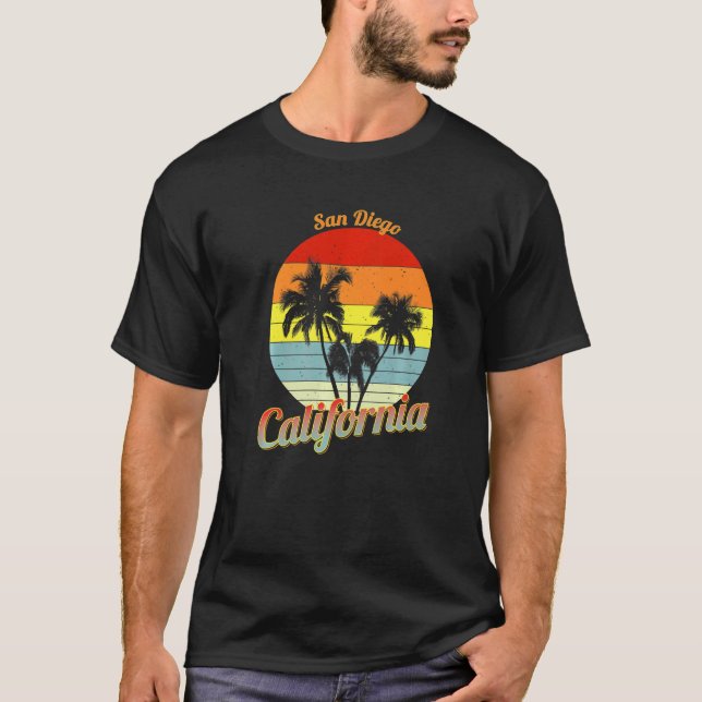 San Diego California Retro Tropical Palm Trees Vac T-Shirt (Front)