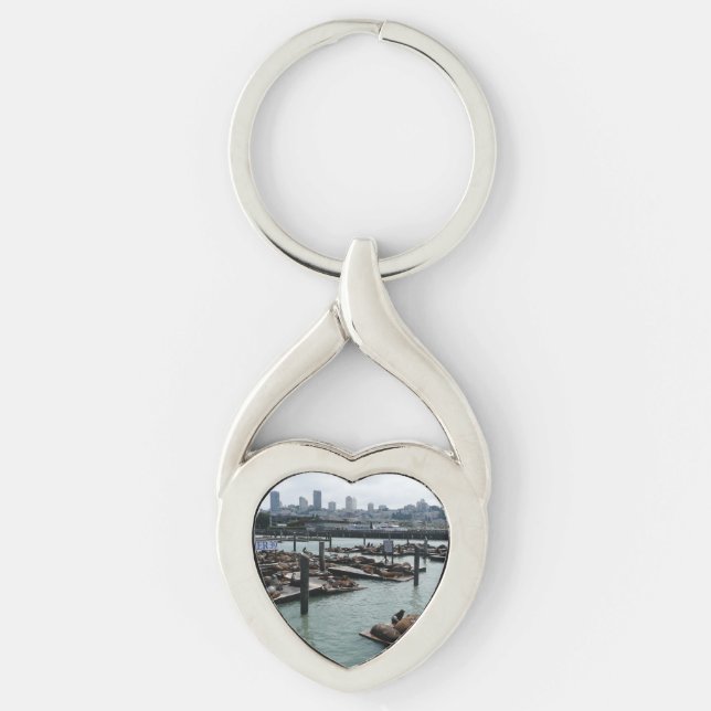 San Francisco and Pier 39 Sea Lions City Skyline Key Ring (Front)