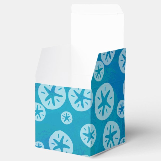 Sand Dollar White and Blue Pattern Favour Box (Opened)