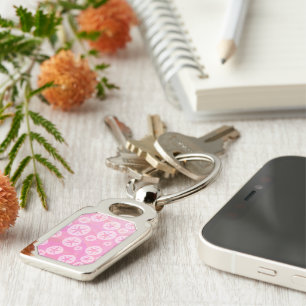 Sand Dollar White and pink Key Ring