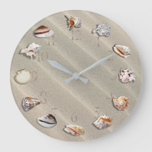 SANDY BEACH WITH SEASHELLS, ROUND WALL CLOCK