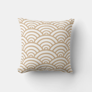 Sandy Scallop Pattern Cushion