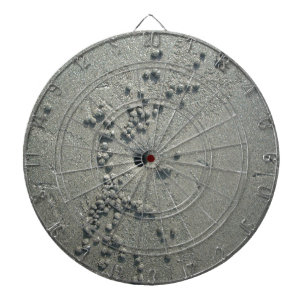 Sandy Sculptures: Beach Crabs-Made Sand Formations Dartboard