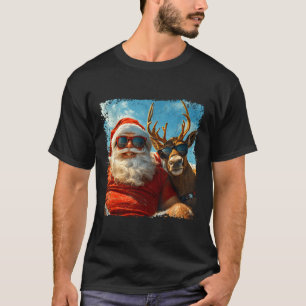 Santa And Reindeer Selfie Funny Christmas Vacation T-Shirt