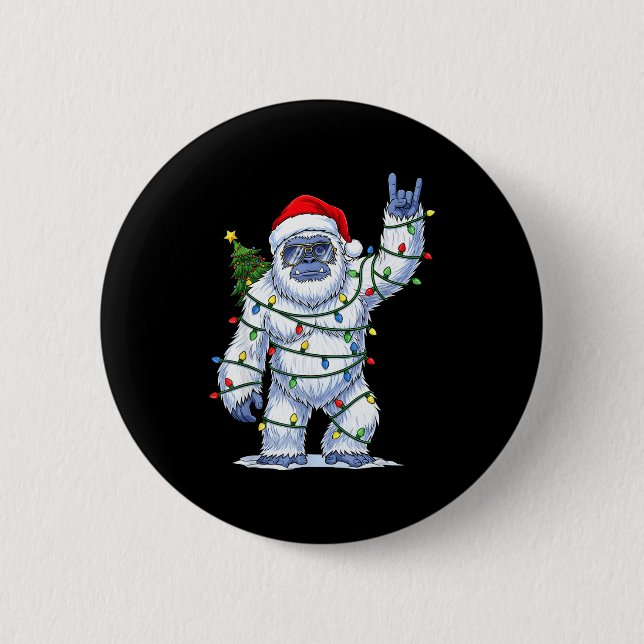 Santa Bigfoot Christmas Tree Xmas Lights Funny Sas 6 Cm Round Badge (Front)