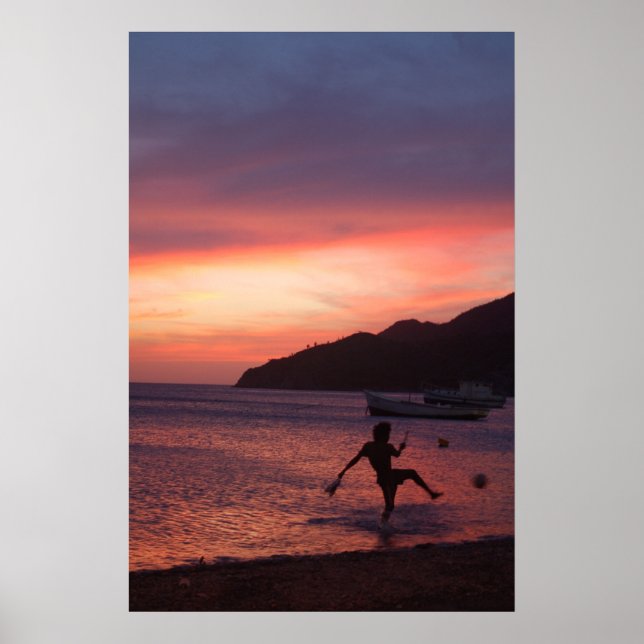 Santa Marta. Poster (Front)