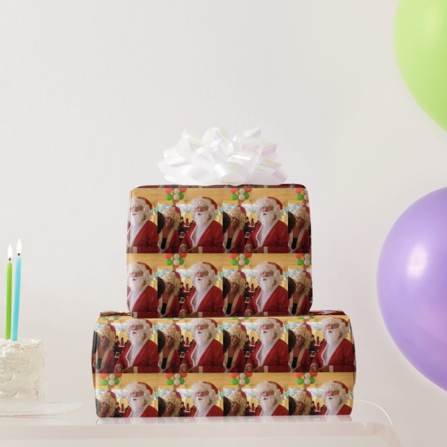 Santa & Mrs. Claus Christmas Celebration – Festive Wrapping Paper (Party Gifts)