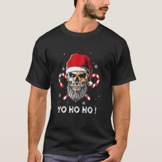Santa Pirate Funny Christmas Jolly Roger Flag Skul T-Shirt