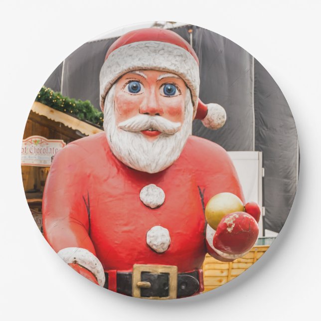 Santa plastic model view paper plate (Front)