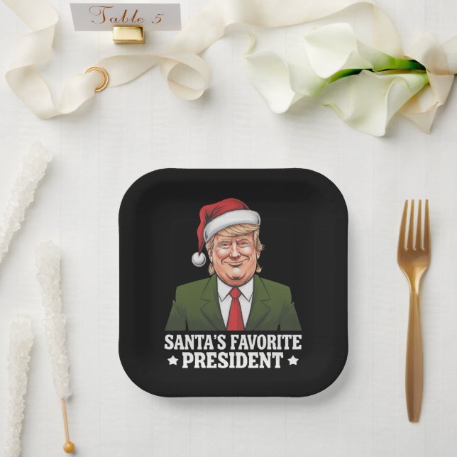 Santa's Favourite President Funny Trump Christmas Paper Plate (Wedding)