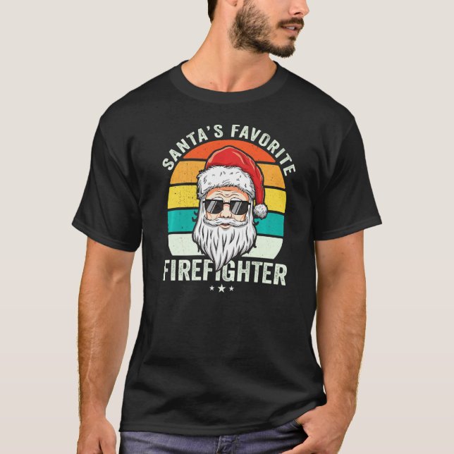 Santa's Favourite Volunteer Firefighter Proud Funn T-Shirt (Front)