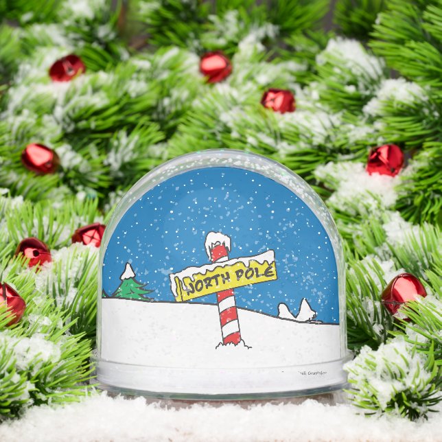 Santa's North Pole Sign Snow Globe (Christmas)