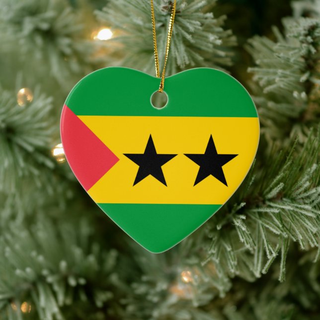 São Tomé e Príncipe flag Ceramic Ornament (Tree)