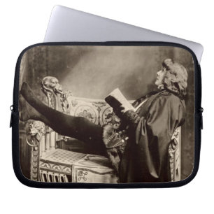 Sarah Bernhardt (1844-1923) as Hamlet in the 1899 Laptop Sleeve