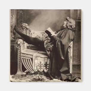 Sarah Bernhardt (1844-1923) as Hamlet in the 1899 Magnet