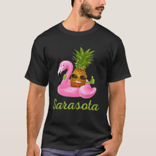 Sarasota Florida Beach Tropical Flamingo Pineappl T-Shirt