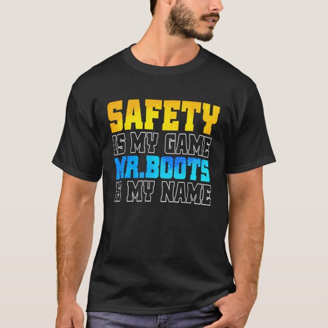 Sarcastic Game Of Boots Artwork T-Shirt (Front)