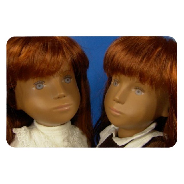 Sasha Puppe / Sasha Doll Premium Flexi Magnet (Horizontal)