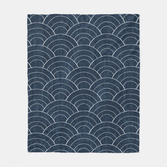 Sashiko seamless indigo dye pattern with tradition fleece blanket (Front)
