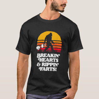 Sasquatch Breakin Hearts & Rippin Farts Bigfoot Su T-Shirt