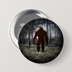 SASQUATCH IN WOODS 7.5 CM ROUND BADGE