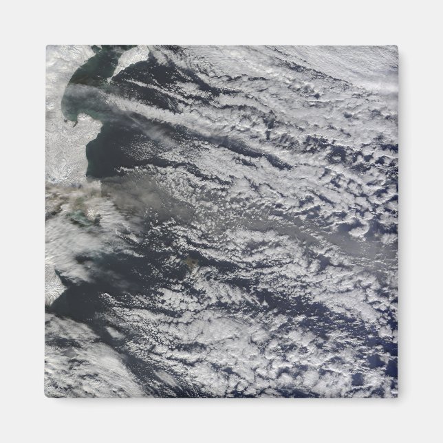 Satellite view of an ash plume 3 magnet (Front)