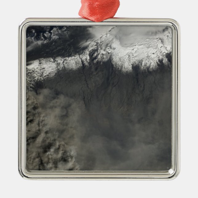 Satellite view of an ash plume 4 metal tree decoration (Front)