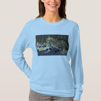 Save the shrimpies! T-Shirt