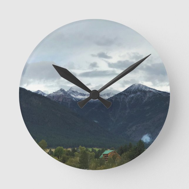 Sawtooth & Hurricane Point, OR Round Clock (Front)