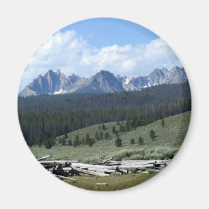 Sawtooth Mountains Magnet