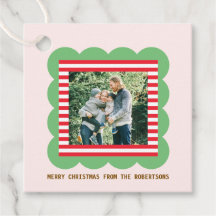 Scalloped Frame Christmas Photo Red Stripes