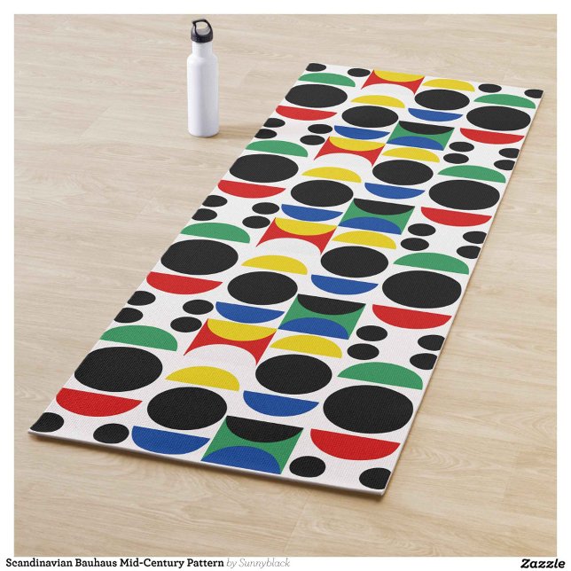 Scandinavian Bauhaus Mid-Century Pattern Yoga Mat (Creator Uploaded)