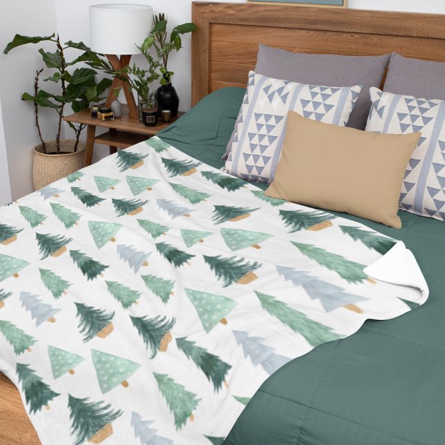 Scandinavian Christmas Tree Pattern Fleece Blanket (Creator Uploaded)