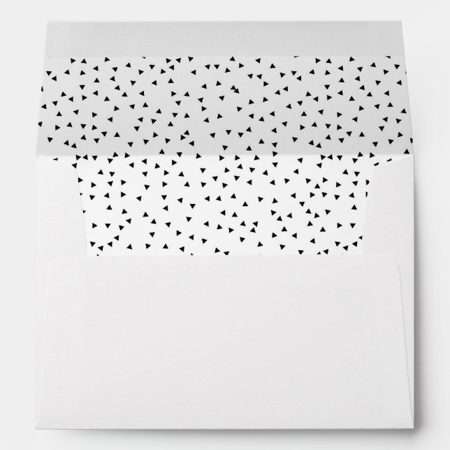 Scandinavian Style Triangle Pattern Envelope (Back (Bottom))